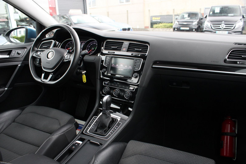 Photo 6 de l'offre de VOLKSWAGEN GOLF VII 1.4 TSI 125CH BLUEMOTION TECHNOLOGY HIGHLINE DSG7 5P à 13890€ chez Visiteauto.fr