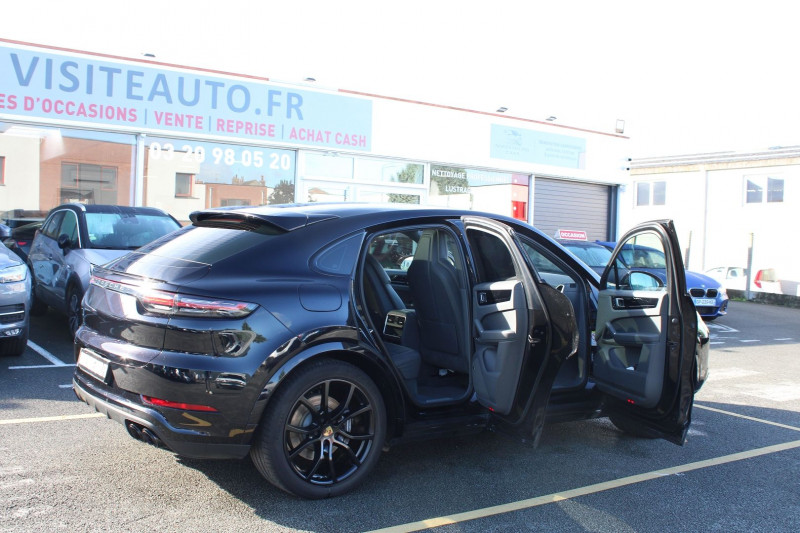 Photo 4 de l'offre de PORSCHE CAYENNE COUPE (9YA) 3.0 V6 462CH E-HYBRID BOSE TETE HAUTE PDLS+ ACCES CONFORT ROUES ARRIERES DIRECTR à 84990€ chez Visiteauto.fr