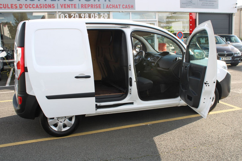 Photo 4 de l'offre de RENAULT KANGOO II EXPRESS 1.5 BLUE DCI 95CH GRAND CONFORT à 11990€ chez Visiteauto.fr