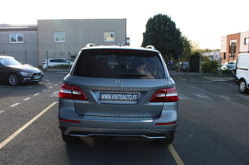 Photo 11 de l'offre de MERCEDES-BENZ CLASSE ML 250 BLUETEC SPORT 7G-TRONIC + à 18990€ chez Visiteauto.fr