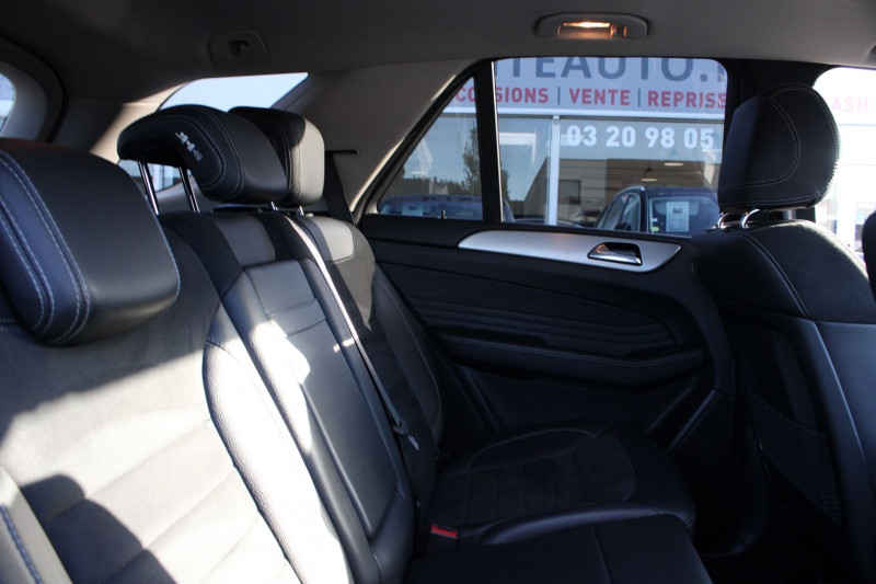 Photo 6 de l'offre de MERCEDES-BENZ CLASSE ML 250 BLUETEC SPORT 7G-TRONIC + à 18990€ chez Visiteauto.fr