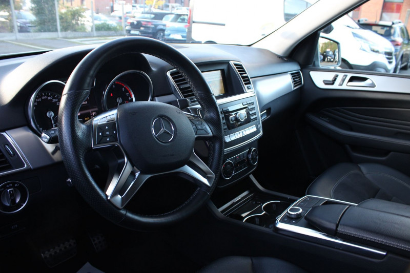 Photo 15 de l'offre de MERCEDES-BENZ CLASSE ML 250 BLUETEC SPORT 7G-TRONIC + à 18990€ chez Visiteauto.fr