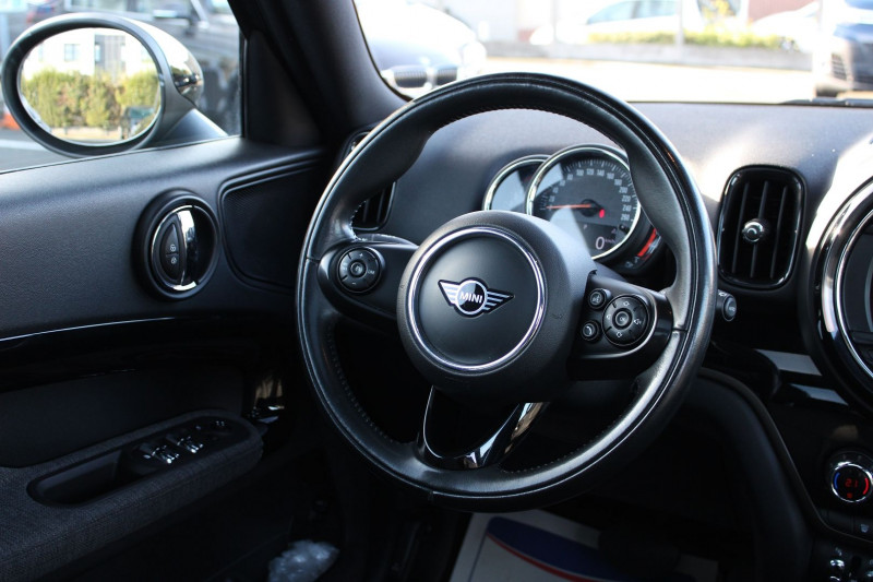 Photo 9 de l'offre de MINI COUNTRYMAN COOPER S 192CH OAKWOOD BVA7 EURO6D-T à 22890€ chez Visiteauto.fr