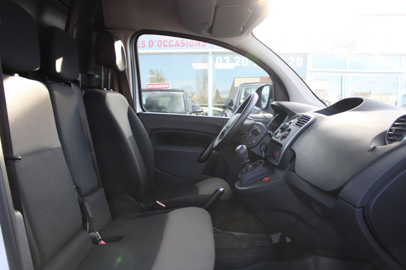 Photo 4 de l'offre de RENAULT KANGOO II EXPRESS 1.5 BLUE DCI 95CH GRAND CONFORT à 11990€ chez Visiteauto.fr