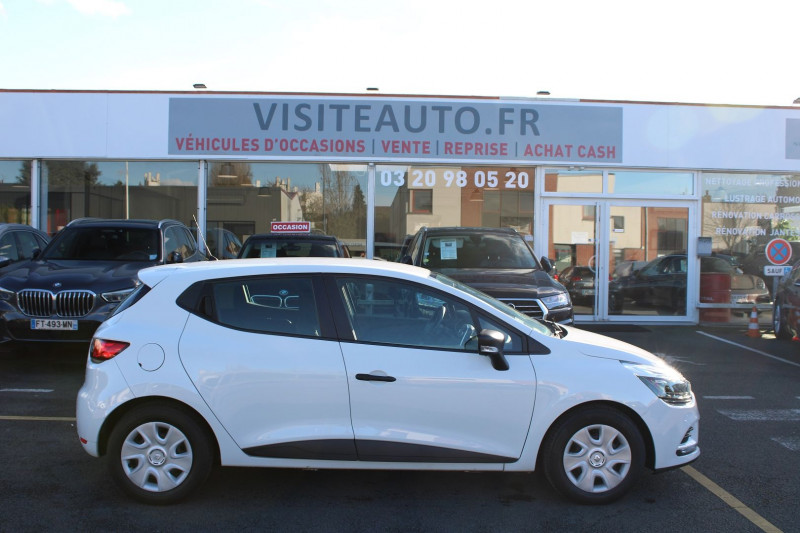 Photo 2 de l'offre de RENAULT CLIO IV STE 1.5 DCI 75CH ENERGY AIR E6C à 9990€ chez Visiteauto.fr