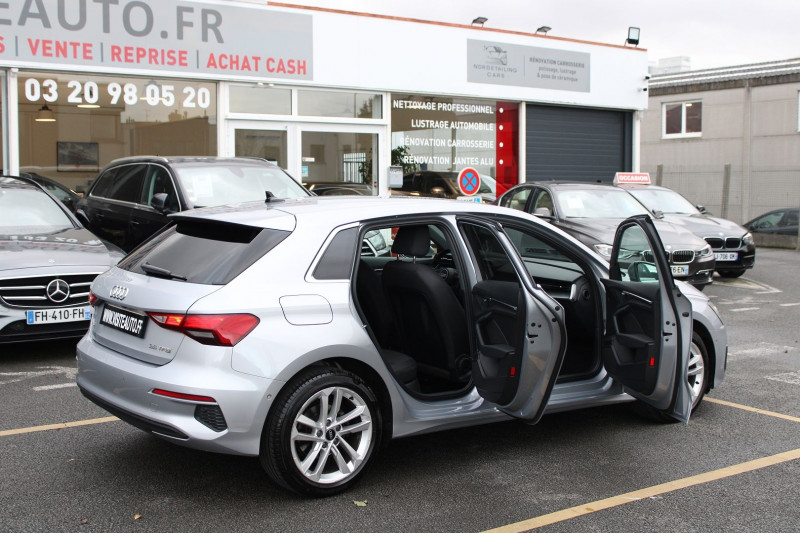 Photo 4 de l'offre de AUDI A3 SPORTBACK 35 TFSI 150CH DESIGN VIRTUAL COCKPIT PACK ECLAIRAGE D'AMBIANCE ASSISTANCE FEUX à 20990€ chez Visiteauto.fr