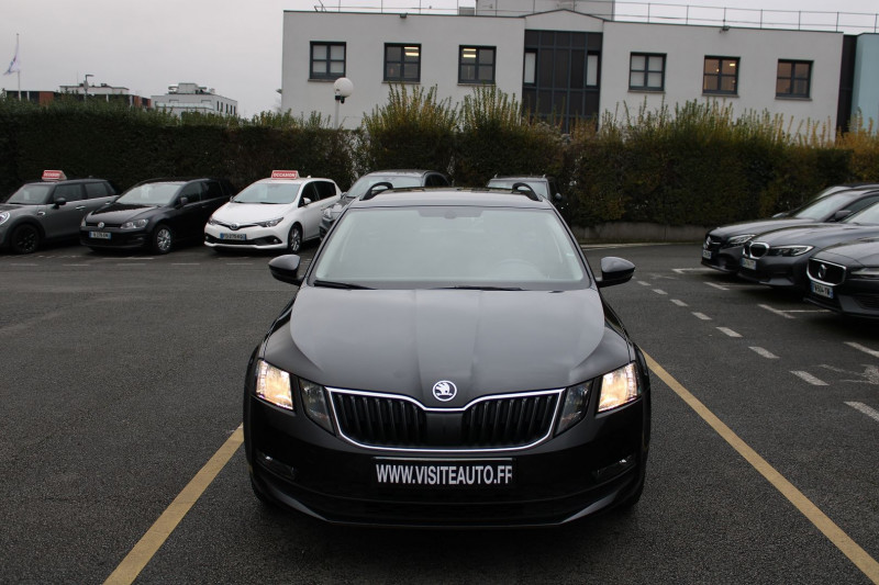 Photo 17 de l'offre de SKODA OCTAVIA BREAK 1.6 TDI 116CH CR FAP BUSINESS DSG7 à 17890€ chez Visiteauto.fr