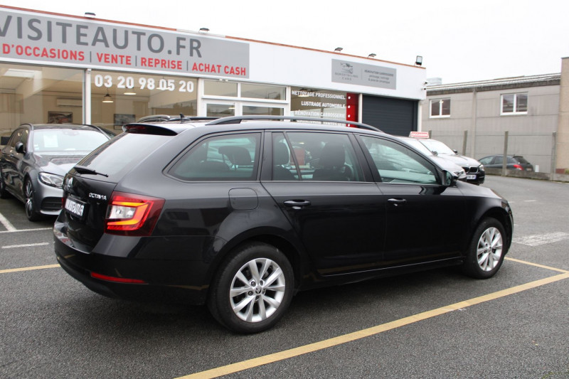 Photo 3 de l'offre de SKODA OCTAVIA BREAK 1.6 TDI 116CH CR FAP BUSINESS DSG7 à 17890€ chez Visiteauto.fr