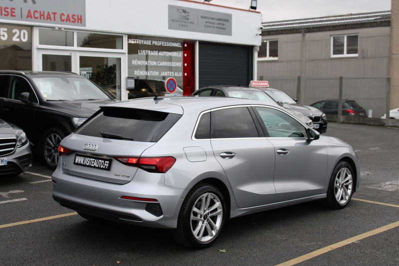 Photo 3 de l'offre de AUDI A3 SPORTBACK 35 TFSI 150CH DESIGN VIRTUAL COCKPIT PACK ECLAIRAGE D'AMBIANCE ASSISTANCE FEUX à 20990€ chez Visiteauto.fr