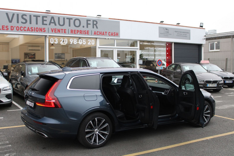 Photo 4 de l'offre de VOLVO V60 T6 AWD 253 + 87CH BUSINESS EXECUTIVE GEARTRONIC à 28890€ chez Visiteauto.fr