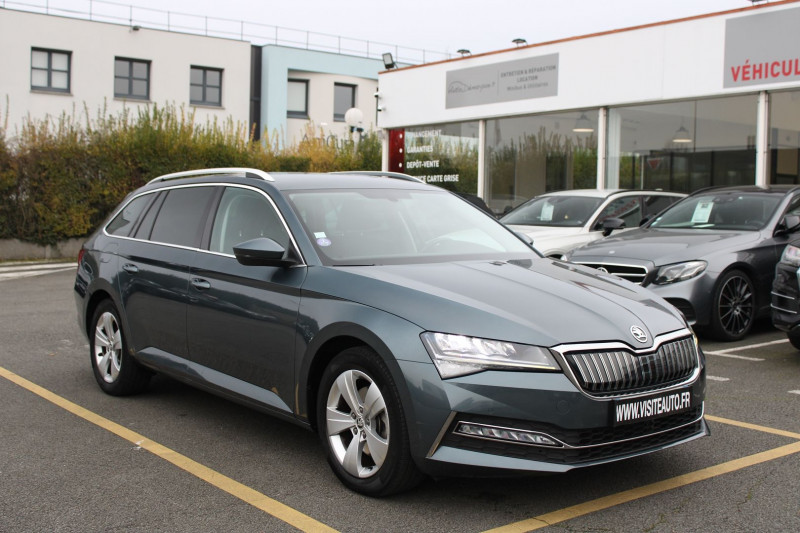 Skoda SUPERB COMBI 1.4 TSI PHEV 218CH BUSINESS DSG6 EURO6D-T EVAP 8CV Hybride GRIS  Occasion à vendre