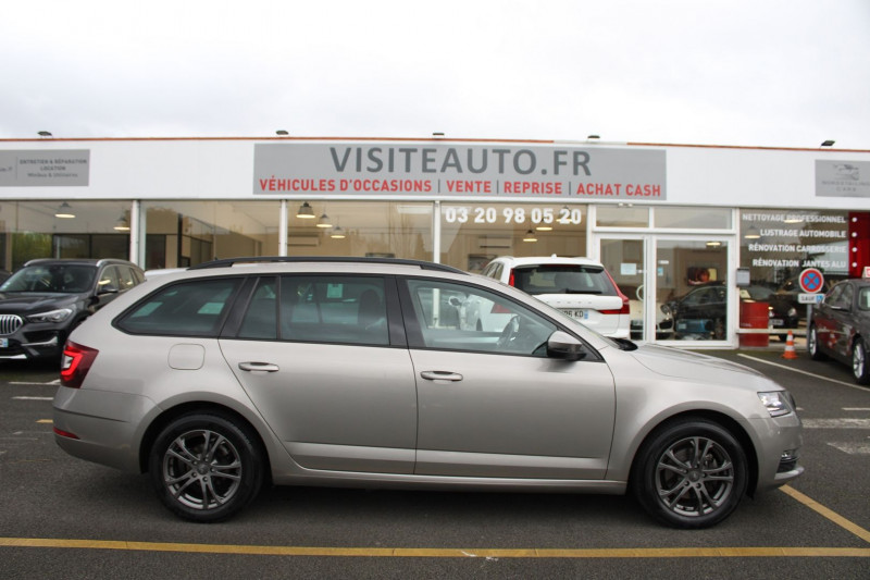 Photo 2 de l'offre de SKODA OCTAVIA BREAK 2.0 TDI 150CH CR FAP BUSINESS DSG6 à 14890€ chez Visiteauto.fr