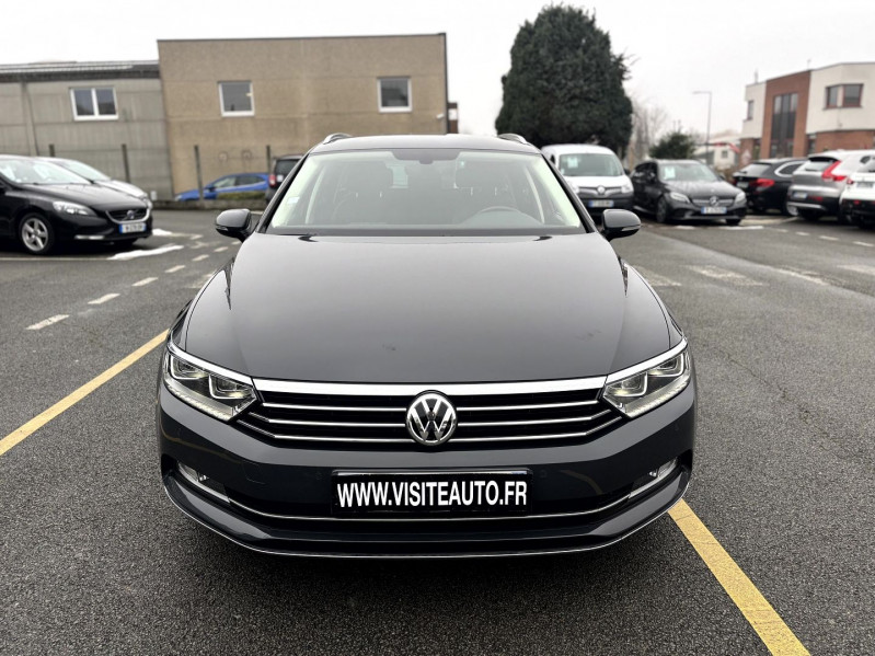 Photo 19 de l'offre de VOLKSWAGEN PASSAT SW 1.4 TSI 150CH ACT BLUEMOTION TECHNOLOGY CARAT DSG7 à 16990€ chez Visiteauto.fr