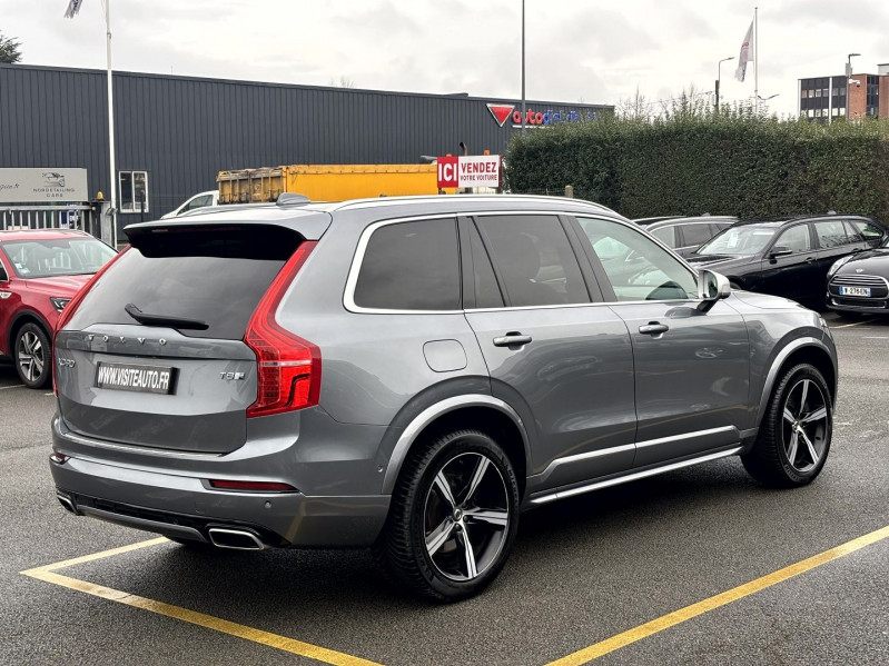 Photo 8 de l'offre de VOLVO XC90 T8 TWIN ENGINE 303 + 87CH R-DESIGN GEARTRONIC 7 PLACES HARMAN KARDON PACK PRESTI à 42990€ chez Visiteauto.fr