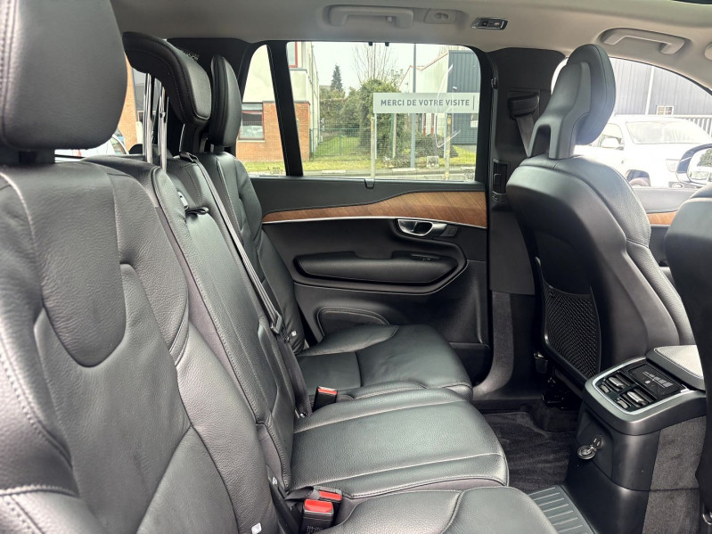 Photo 14 de l'offre de VOLVO XC90 T8 AWD 303 + 87CH INSCRIPTION GEARTRONIC TOIT OUVRANT à 49890€ chez Visiteauto.fr