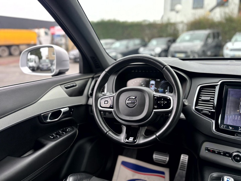 Photo 17 de l'offre de VOLVO XC90 T8 TWIN ENGINE 303 + 87CH R-DESIGN GEARTRONIC 7 PLACES HARMAN KARDON PACK PRESTI à 42990€ chez Visiteauto.fr