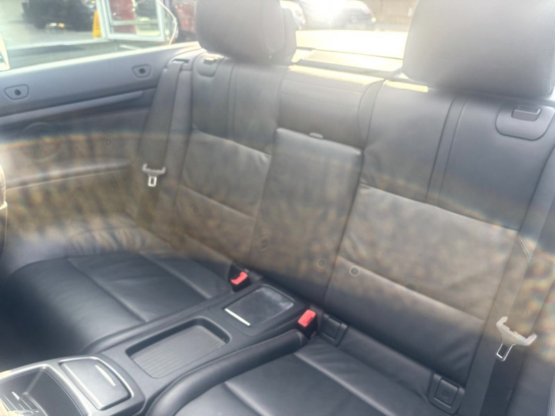 Photo 12 de l'offre de BMW M3 CABRIOLET (E93M) M3 420CH DRIVELOGIC à 42990€ chez Visiteauto.fr