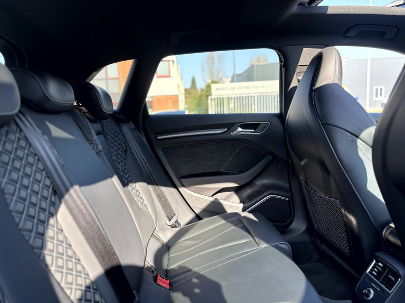 Photo 19 de l'offre de AUDI RS3 SPORTBACK 2.5 TFSI 400CH QUATTRO S TRONIC 7 EURO6D-T BO MATRIX TO PACK ASSISTANCE/CONFORT à 54990€ chez Visiteauto.fr