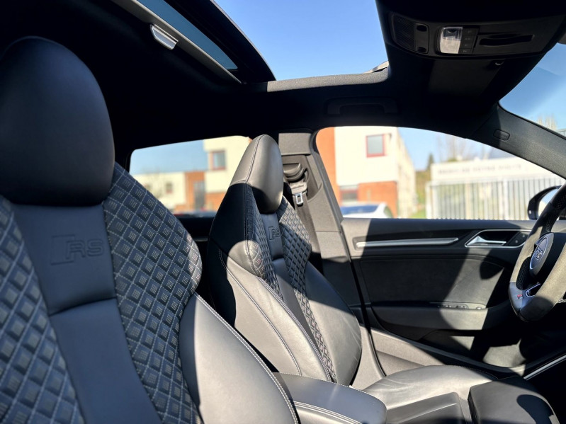 Photo 14 de l'offre de AUDI RS3 SPORTBACK 2.5 TFSI 400CH QUATTRO S TRONIC 7 EURO6D-T BO MATRIX TO PACK ASSISTANCE/CONFORT à 54990€ chez Visiteauto.fr