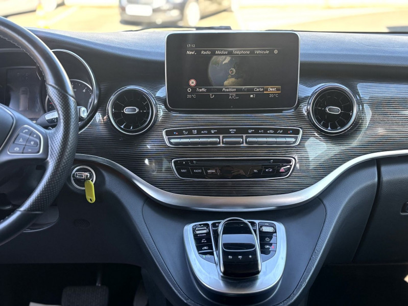 Photo 14 de l'offre de MERCEDES-BENZ CLASSE V 300 D LONG AVANTGARDE 9G-TRONIC SIEGES CHAUFFANTS VENTILES BURMESTER CAM360 à 51990€ chez Visiteauto.fr