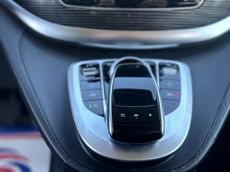 Photo 16 de l'offre de MERCEDES-BENZ CLASSE V 300 D LONG AVANTGARDE 9G-TRONIC SIEGES CHAUFFANTS VENTILES BURMESTER CAM360 à 51990€ chez Visiteauto.fr