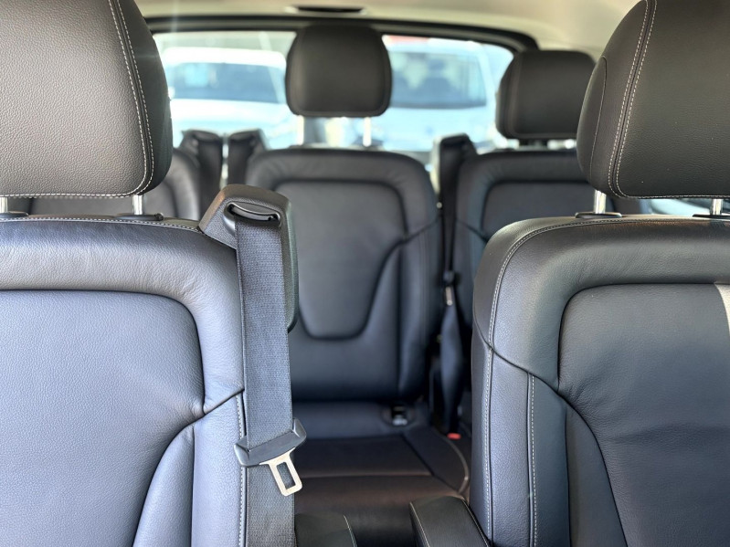Photo 20 de l'offre de MERCEDES-BENZ CLASSE V 300 D LONG AVANTGARDE 9G-TRONIC SIEGES CHAUFFANTS VENTILES BURMESTER CAM360 à 51990€ chez Visiteauto.fr