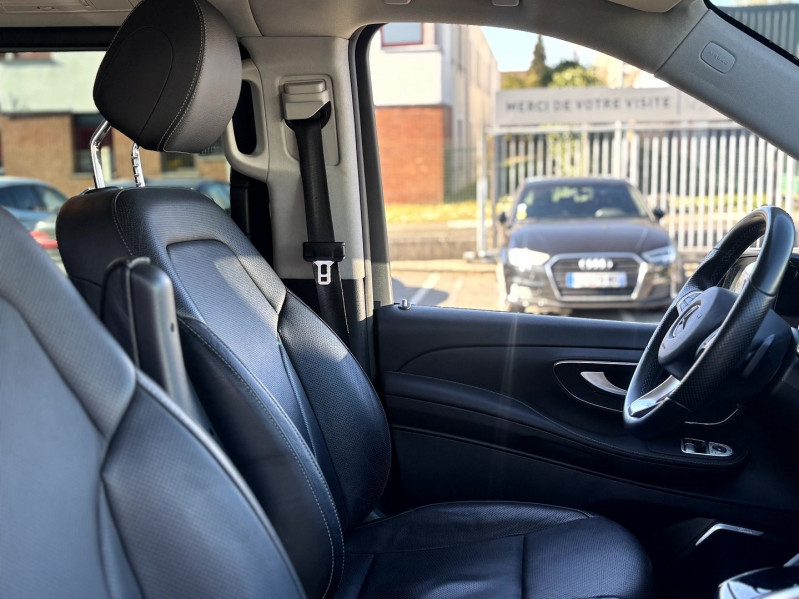 Photo 18 de l'offre de MERCEDES-BENZ CLASSE V 300 D LONG AVANTGARDE 9G-TRONIC SIEGES CHAUFFANTS VENTILES BURMESTER CAM360 à 51990€ chez Visiteauto.fr