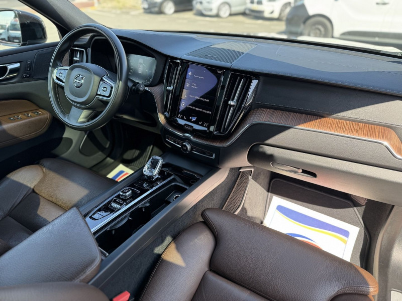 Photo 7 de l'offre de VOLVO XC60 T6 AWD 253 + 87CH INSCRIPTION LUXE GEARTRONIC à 37890€ chez Visiteauto.fr