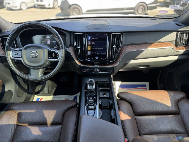 Photo 8 de l'offre de VOLVO XC60 T6 AWD 253 + 87CH INSCRIPTION LUXE GEARTRONIC à 37890€ chez Visiteauto.fr