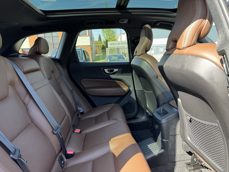 Photo 19 de l'offre de VOLVO XC60 T6 AWD 253 + 87CH INSCRIPTION LUXE GEARTRONIC à 37890€ chez Visiteauto.fr