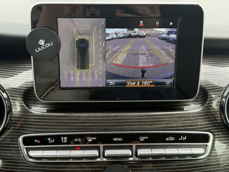 Photo 11 de l'offre de MERCEDES-BENZ CLASSE V 300 D LONG AVANTGARDE 9G-TRONIC PORTES ET COFFRE ELECTRIQUE CAM360 ATTELAGE à 49890€ chez Visiteauto.fr