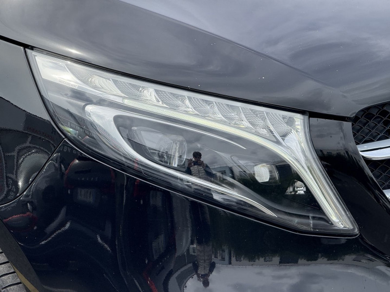 Photo 17 de l'offre de MERCEDES-BENZ CLASSE V 300 D LONG AVANTGARDE 9G-TRONIC PORTES ET COFFRE ELECTRIQUE CAM360 ATTELAGE à 49890€ chez Visiteauto.fr