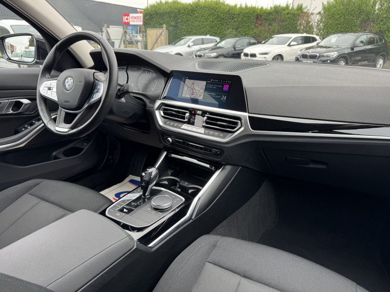 Photo 7 de l'offre de BMW SERIE 3 TOURING (G21) 318IA 156CH LOUNGE 8CV SIEGES CHAUFFANTS JANTES18 à 27890€ chez Visiteauto.fr