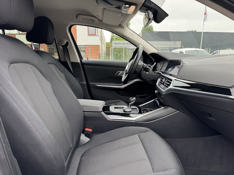 Photo 6 de l'offre de BMW SERIE 3 TOURING (G21) 318IA 156CH LOUNGE 8CV SIEGES CHAUFFANTS JANTES18 à 27890€ chez Visiteauto.fr