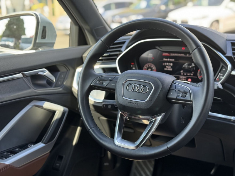 Photo 9 de l'offre de AUDI Q3 SPORTBACK 35 TFSI 150CH DESIGN LUXE S TRONIC 7 à 42890€ chez Visiteauto.fr