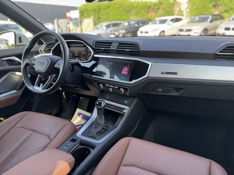 Photo 7 de l'offre de AUDI Q3 SPORTBACK 35 TFSI 150CH DESIGN LUXE S TRONIC 7 à 42890€ chez Visiteauto.fr