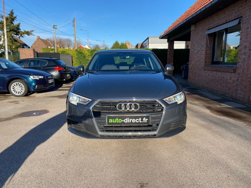 Photo 2 de l'offre de AUDI A3 SPORTBACK 1.0 TFSI 115CH BUSINESS LINE à 19250€ chez auto-direct.fr
