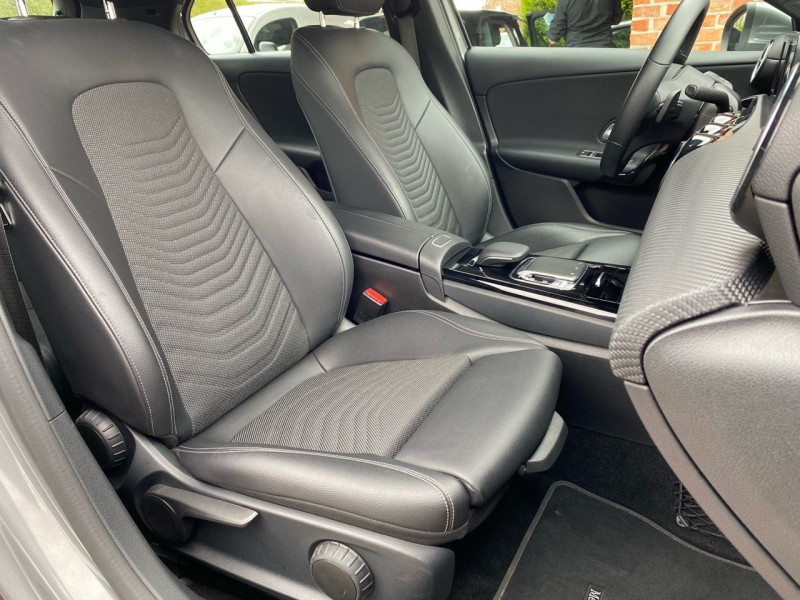 Photo 9 de l'offre de MERCEDES-BENZ CLASSE A 200 163CH STYLE LINE 7G-DCT à 28930€ chez auto-direct.fr