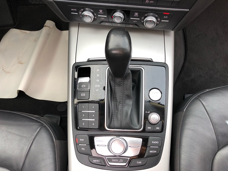 Photo 14 de l'offre de AUDI A6 AVANT 2.0 TDI 190CH ULTRA BUSINESS LINE S TRONIC 7 à 17990€ chez auto-direct.fr