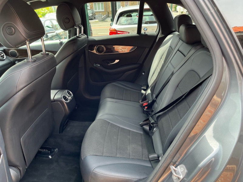 Photo 11 de l'offre de MERCEDES-BENZ GLC 250 D 204CH BUSINESS EXECUTIVE 4MATIC 9G-TRONIC à 34860€ chez auto-direct.fr