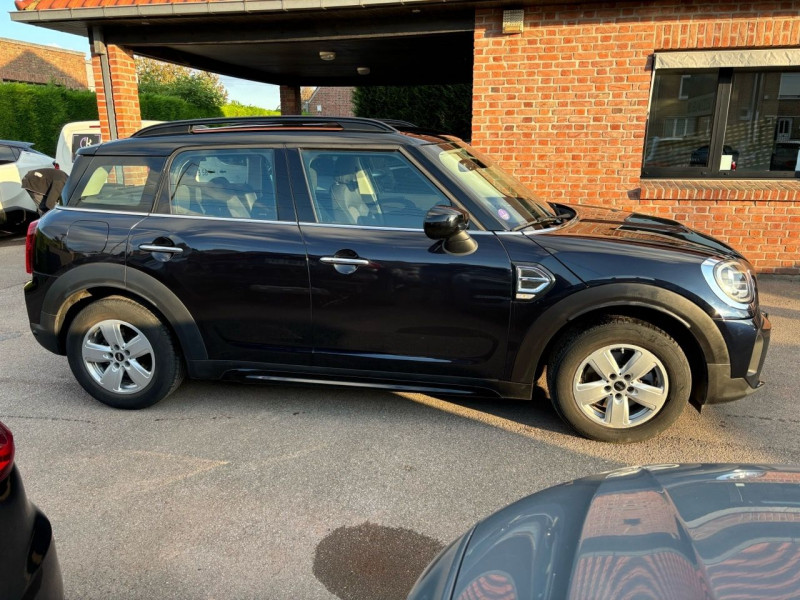 Photo 4 de l'offre de MINI COUNTRYMAN COOPER  136CH BUSINESS DESIGN BVA7 à 23480€ chez auto-direct.fr