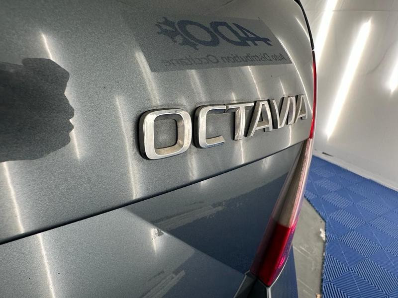 Photo 18 de l'offre de SKODA Octavia 1.6 TDI 116ch SCR Business Euro6d-T EVAP à 14490€ chez ADO - Auto Distribution Occitane - Toulouse