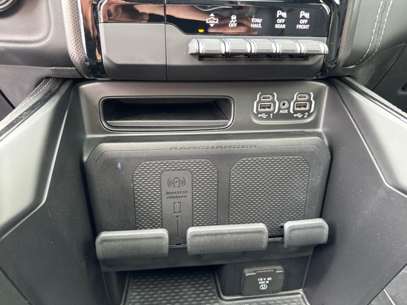 Photo 27 de l'offre de DODGE RAM 1500 LIMITED CREW CAB NIGHT EDITION - FULL OPTIONS à 106990€ chez GTM Auto