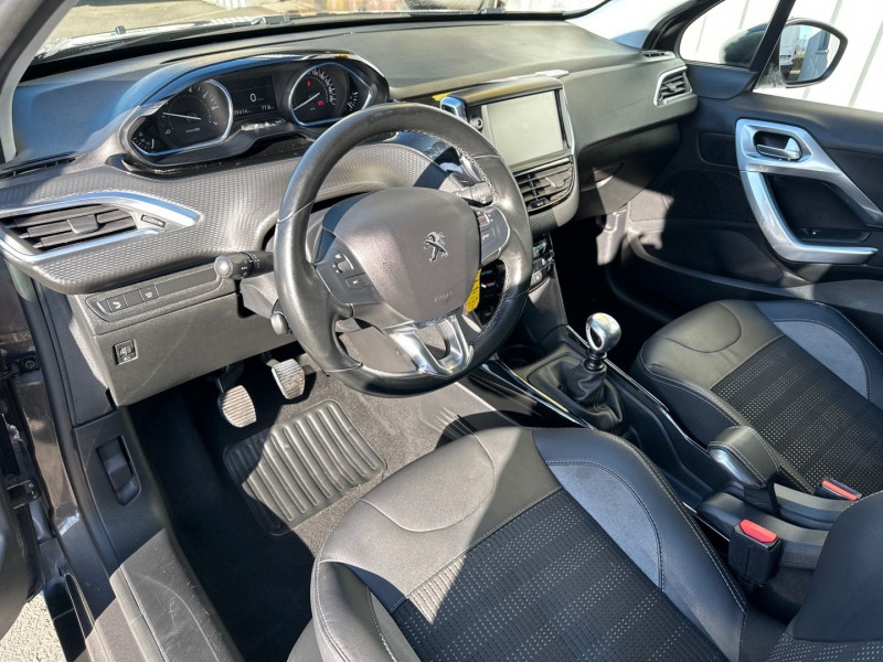 Photo 7 de l'offre de PEUGEOT 2008 1.2 PURETECH 110CH E6.C ALLURE S&S 5CV à 13490€ chez GTM Auto