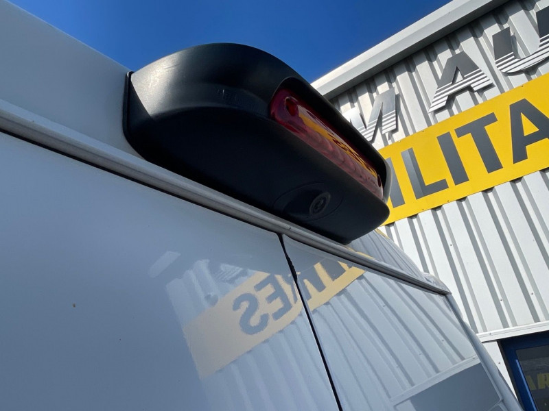Photo 13 de l'offre de FIAT DUCATO FG 3.5 MH2 2.3 MULTIJET 120CH PACK PRO NAV E6D à 19990€ chez GTM Auto