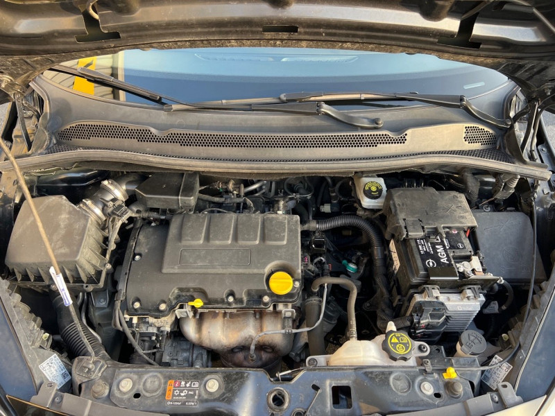 Photo 13 de l'offre de OPEL CORSA 1.4 90CH BLACK EDITION START/STOP 5P à 10990€ chez GTM Auto