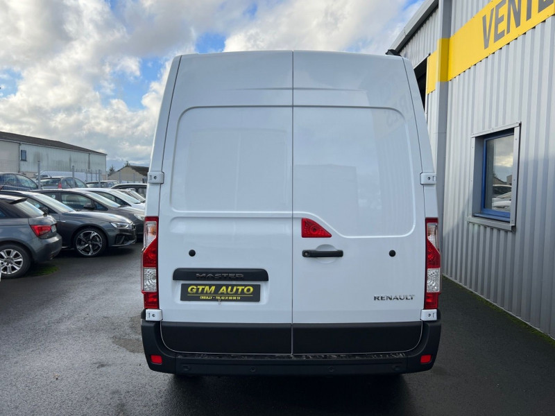 Photo 5 de l'offre de RENAULT MASTER III FG - DISPO F3500 L3H2 2.3 BLUE DCI 150CH GRAND CONFORT EURO6 à 38990€ chez GTM Auto