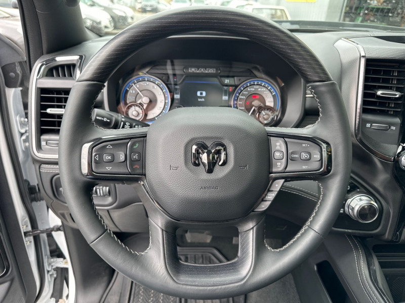 Photo 11 de l'offre de DODGE RAM 1500 LIMITED CREW CAB NIGHT EDITION - FULL OPTIONS à 106990€ chez GTM Auto