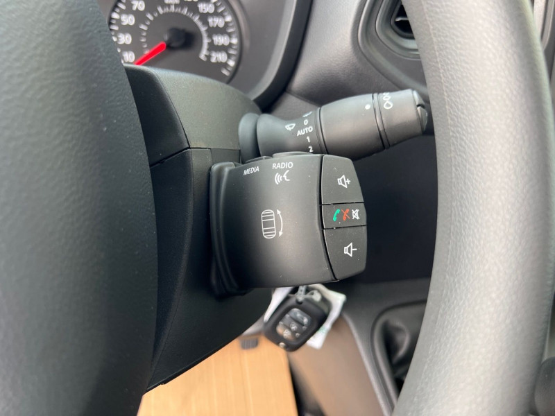 Photo 22 de l'offre de RENAULT MASTER III FG - DISPO F3500 L3H2 2.3 BLUE DCI 150CH GRAND CONFORT EURO6 à 38990€ chez GTM Auto