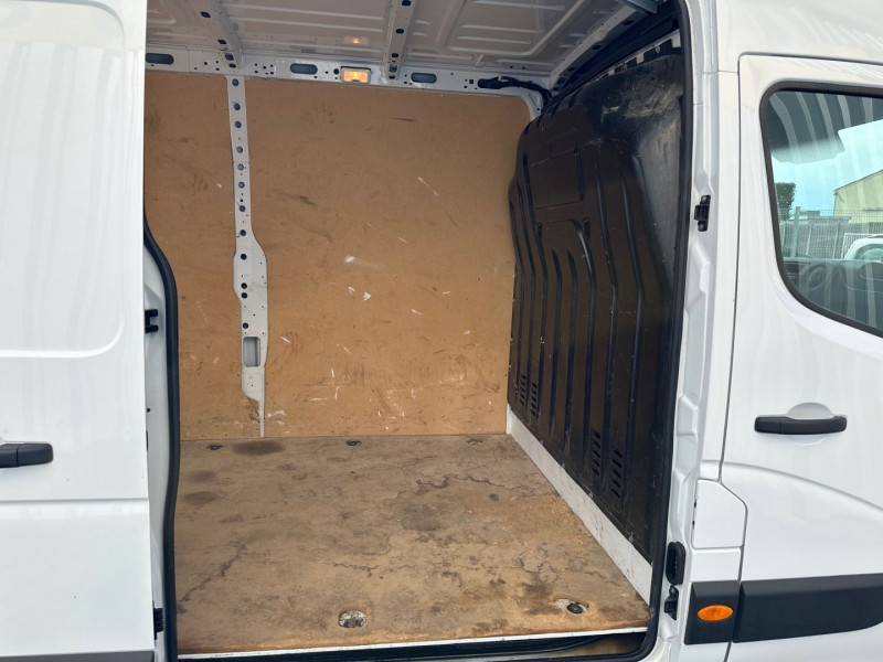 Photo 8 de l'offre de OPEL MOVANO FG F3500 L3H2 2.3 CDTI 130 à 19490€ chez GTM Auto
